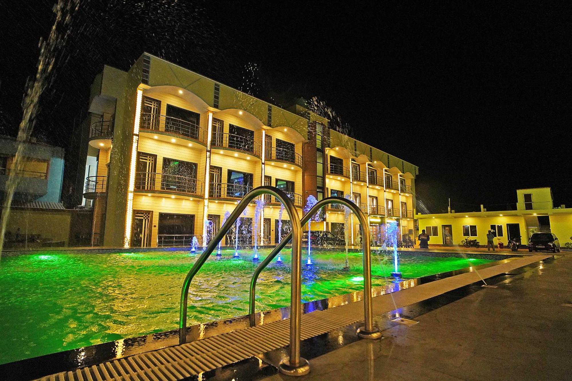 India Beach Resort !! Front Sea View !! Мандармани Экстерьер фото